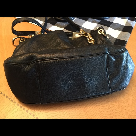 Michael Kors - Picture 3 of 4